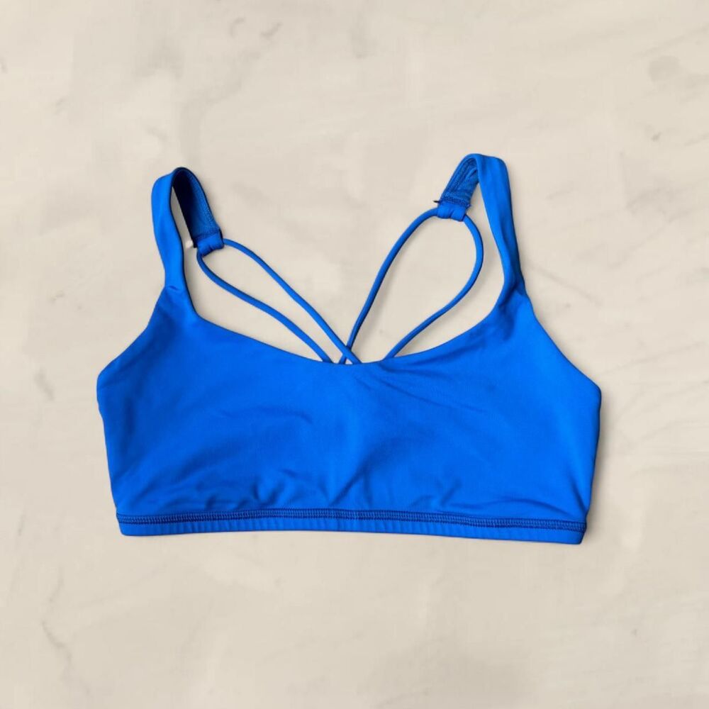 Lululemon blue free to be bra size 6